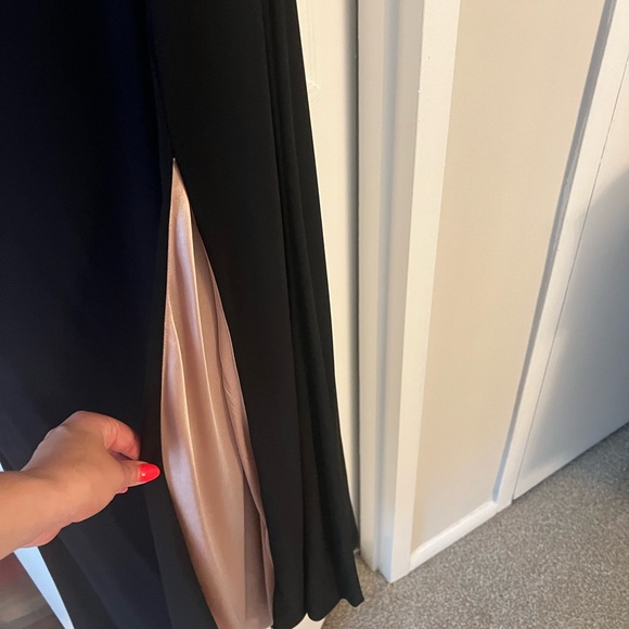 Floor length sz 10 - Picture 6 of 7